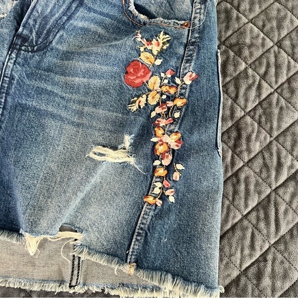 Abercrombie & Fitch jean Skirt Womens Size 24 Floral Embroidered Denim Mini BB - Picture 7 of 8